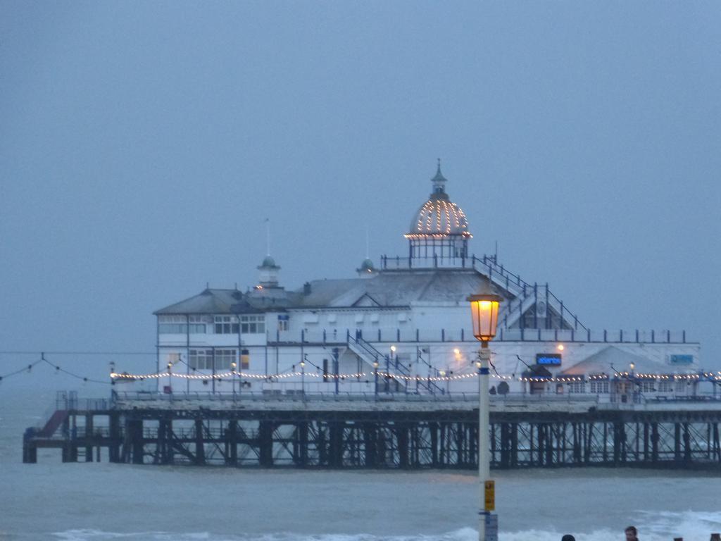 The Iverna Eastbourne Kültér fotó